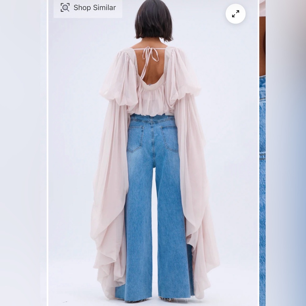 AKIRA Statement Blouse - Flowy Long Sleeve Top - Small - Picture 4 of 8
